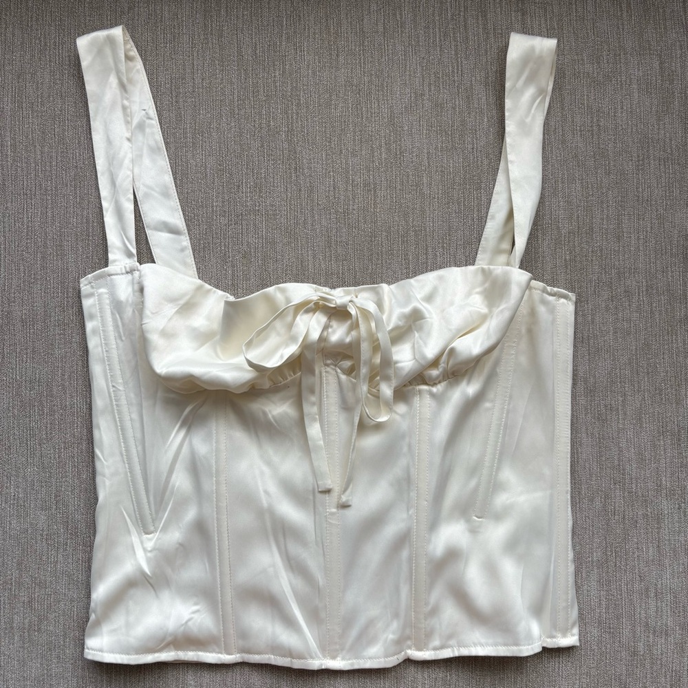 brand new! miaou agnes corset tank top in ivory.🤍